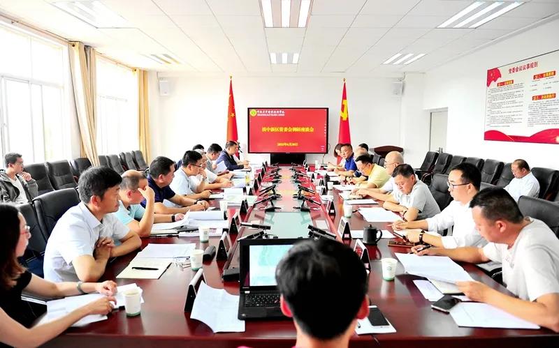 滇中新区党工委副书记赵学锋一行到云南农业职业技术学院调研