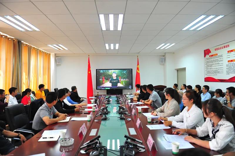 云南农业职业技术学院召开庆祝第37个教师节座谈会